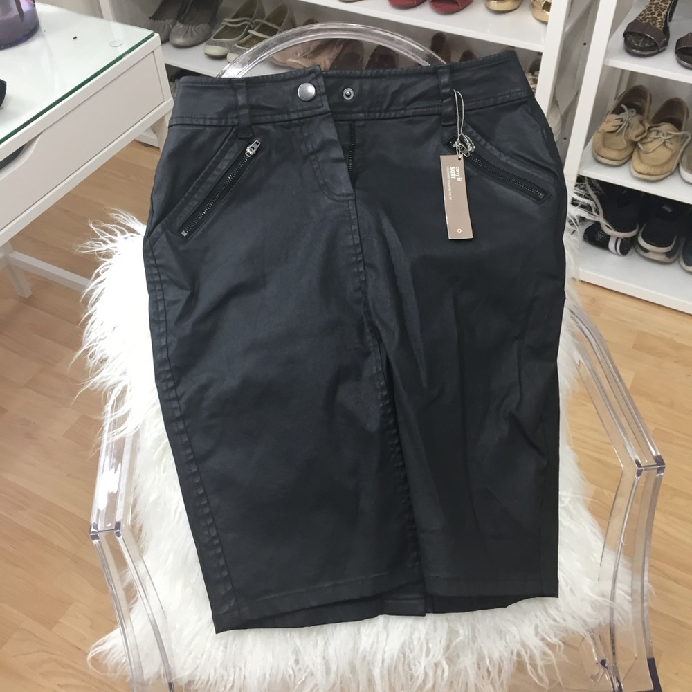 NWT black skirt